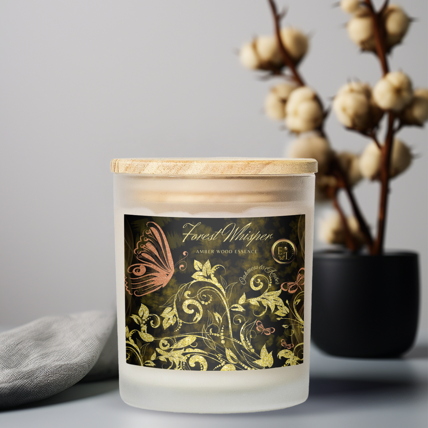 Amber Wood Essence | Oakmoss and Amber | Luxury Frosted Candle